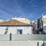 Magnolia - Jacuzzi - Wifi - - By Bedzy Villa *