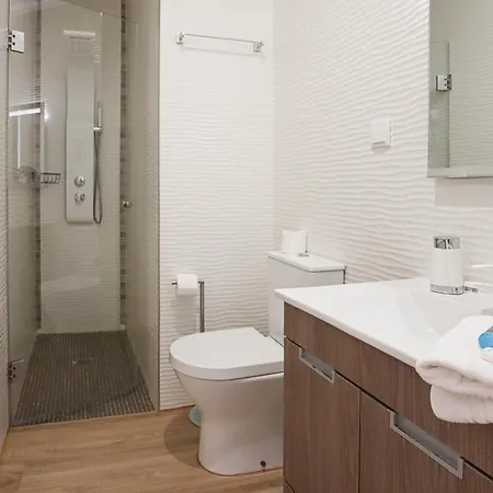 Villa Magnolia - Jacuzzi - Wifi - - By Bedzy Alvor