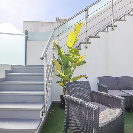 Villa Magnolia - Jacuzzi - Wifi - - By Bedzy Alvor