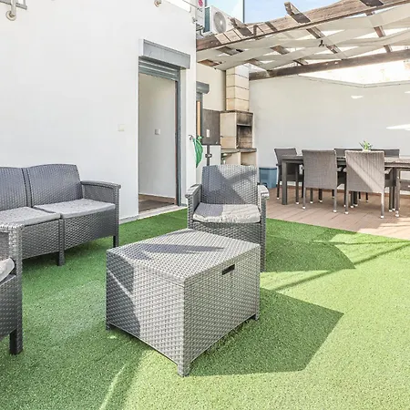 Magnolia - Jacuzzi - Wifi - - By Bedzy Villa